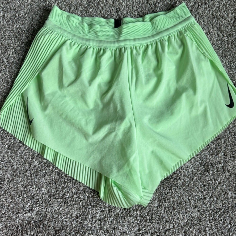 Women’s fly knit Nike Shorts